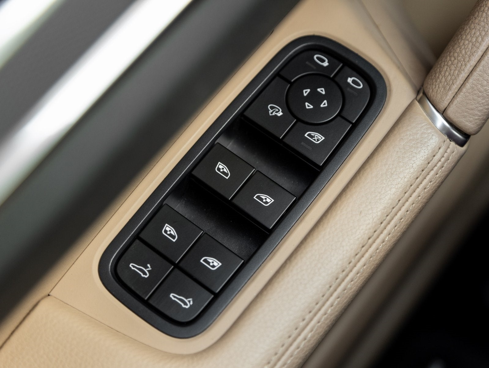 2023 Porsche Cayenne Cayenne Coupe Platinum Edition