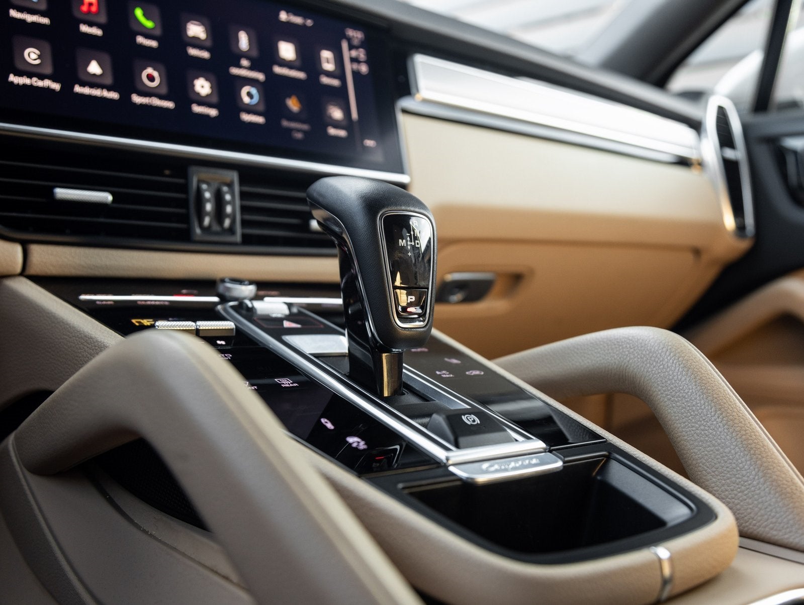 2023 Porsche Cayenne Cayenne Coupe Platinum Edition