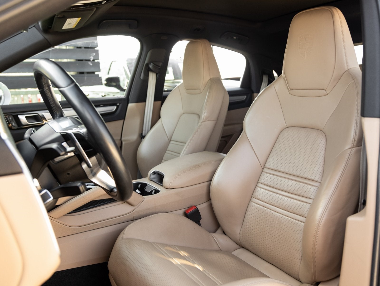 2023 Porsche Cayenne Cayenne Coupe Platinum Edition