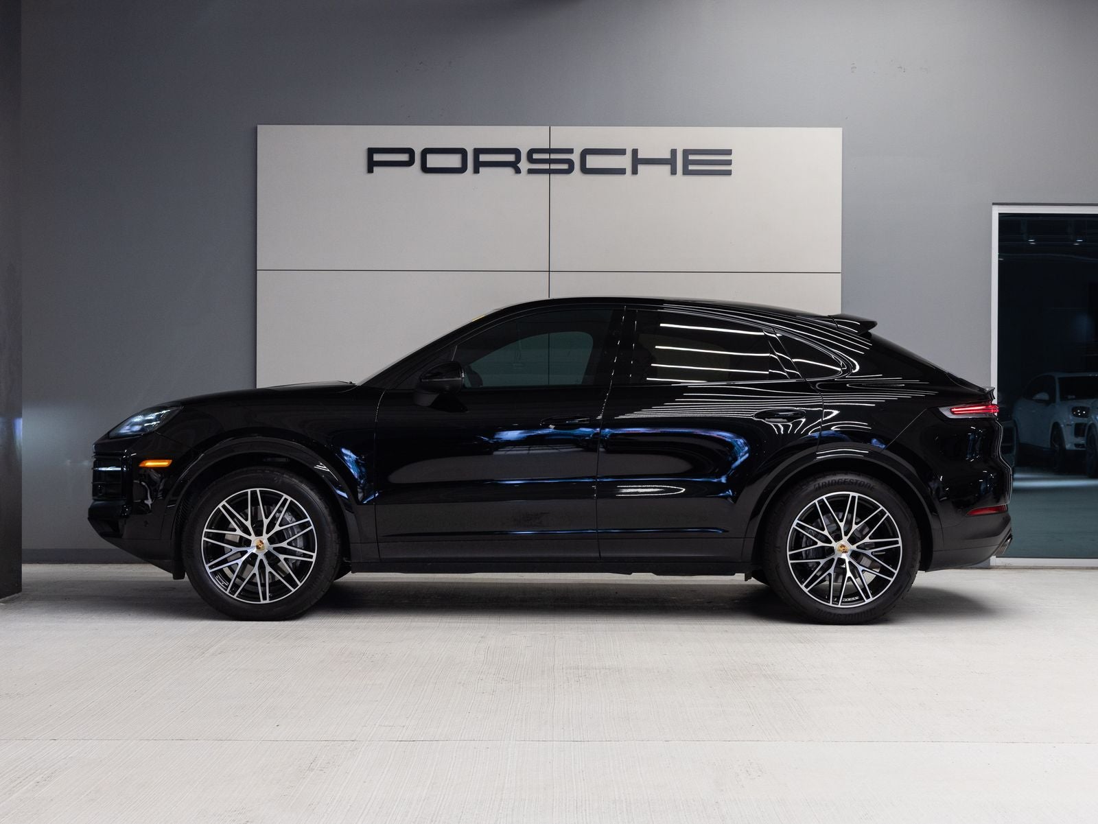 2024 Porsche Cayenne Cayenne Coupe