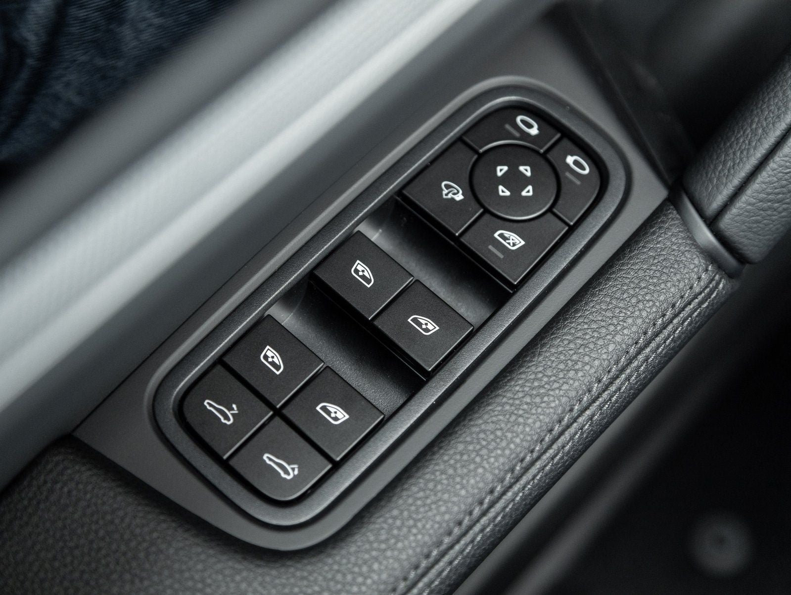 2026 Porsche Cayenne Coupe Coupe AWD