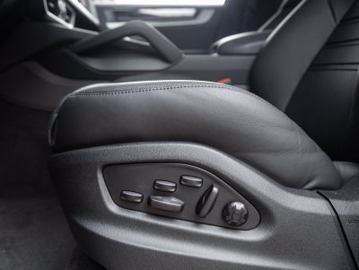 2026 Porsche Cayenne Coupe Coupe AWD