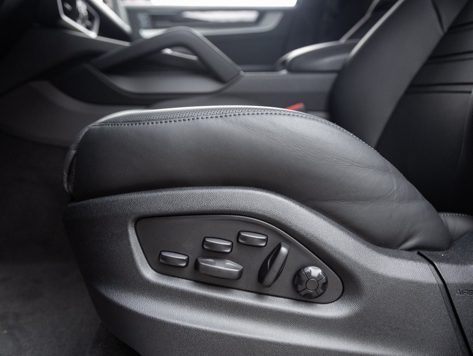 2026 Porsche Cayenne Coupe Coupe AWD