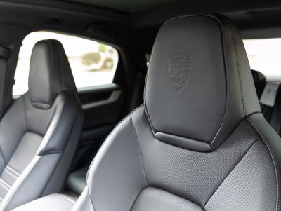 2026 Porsche Cayenne Coupe Coupe AWD