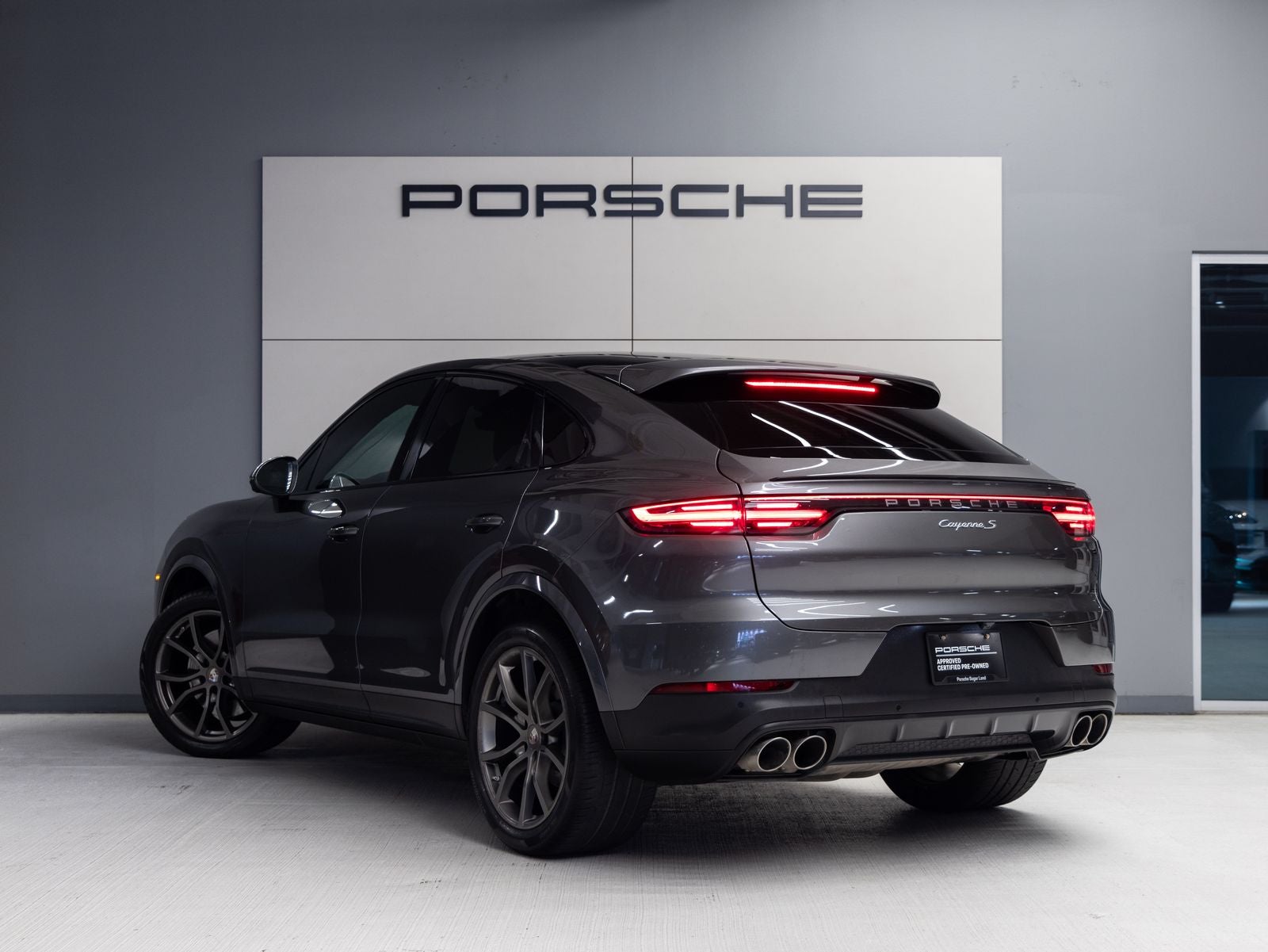 2021 Porsche Cayenne Cayenne S Coupe