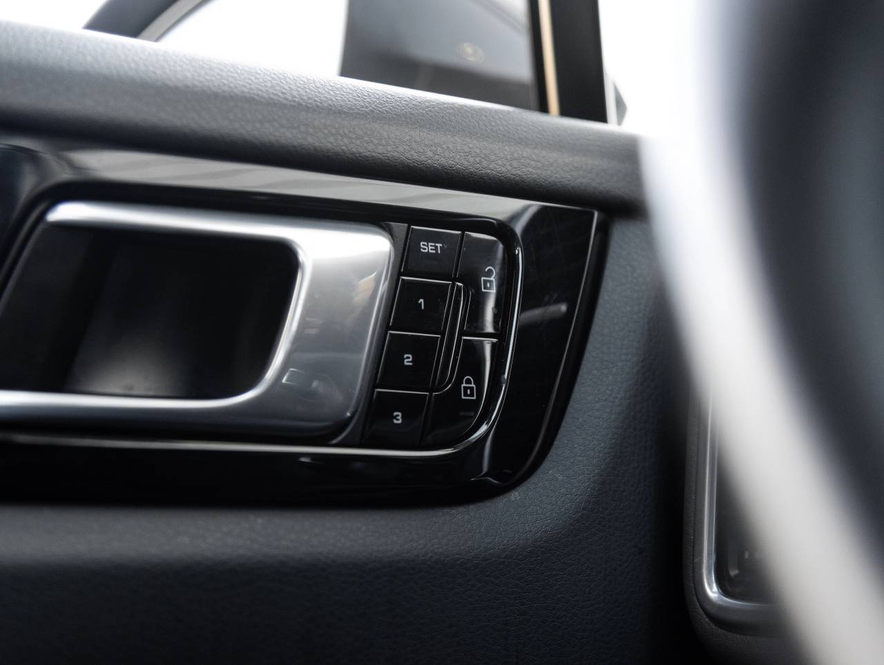 2021 Porsche Cayenne Cayenne S Coupe