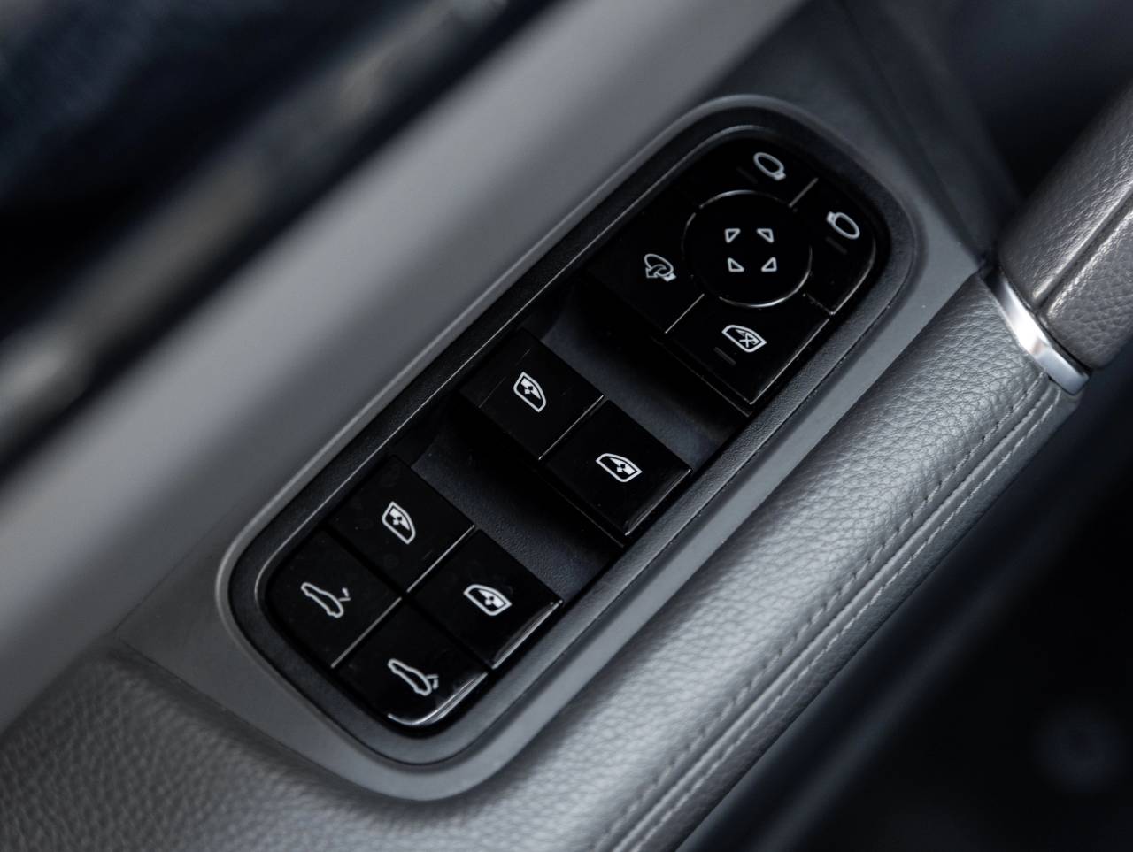 2021 Porsche Cayenne Cayenne S Coupe