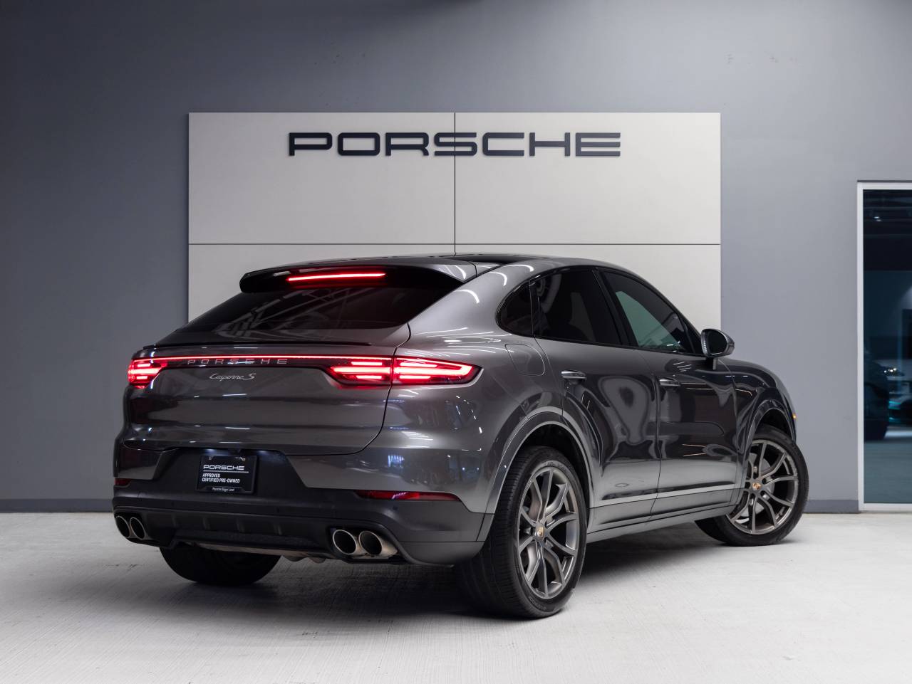 2021 Porsche Cayenne Cayenne S Coupe