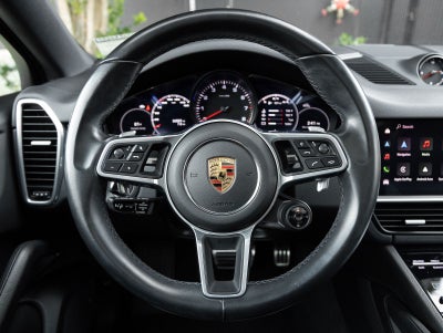 2022 Porsche Cayenne S Coupe Platinum Edition