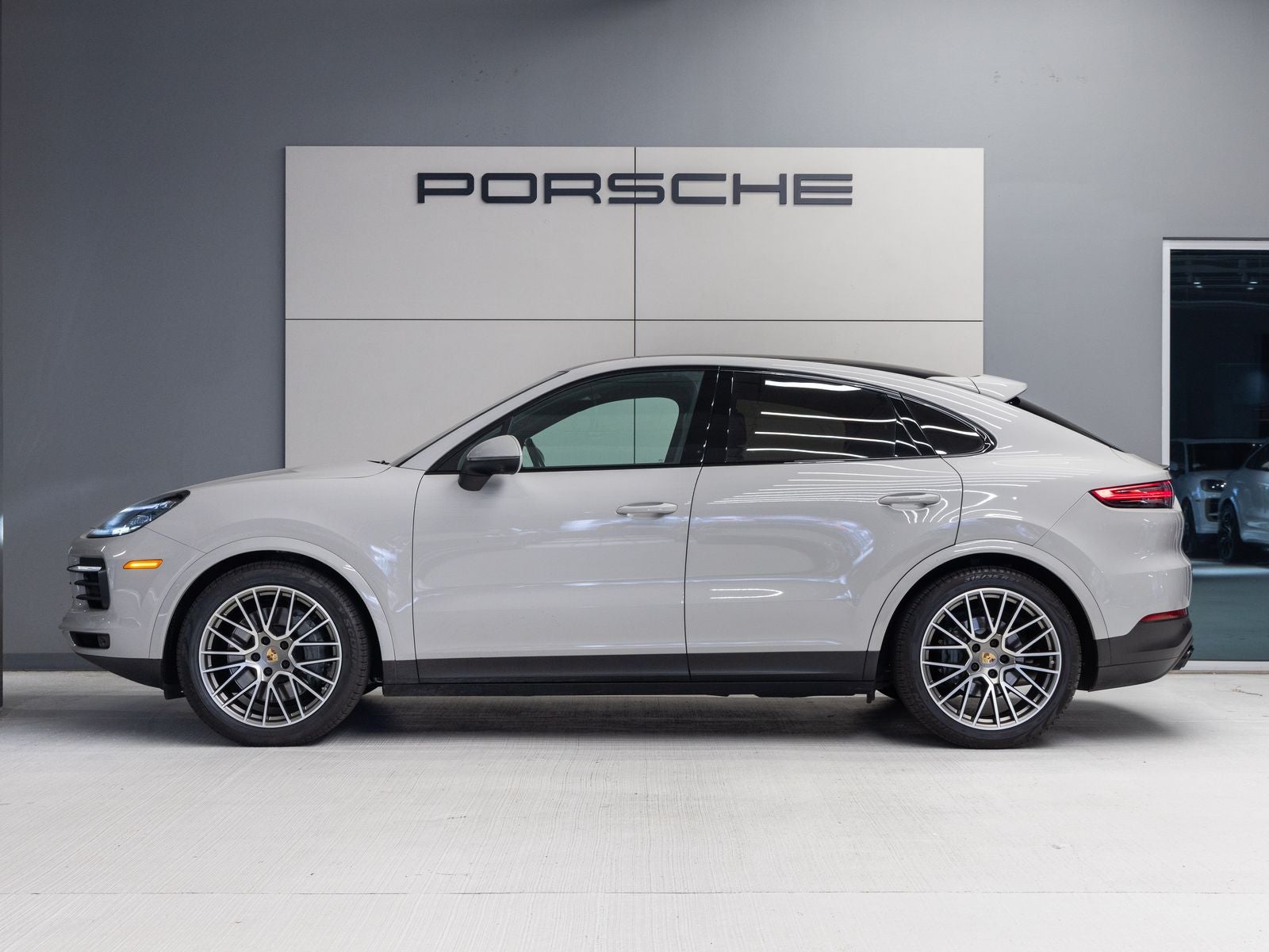 2022 Porsche Cayenne S Coupe Platinum Edition