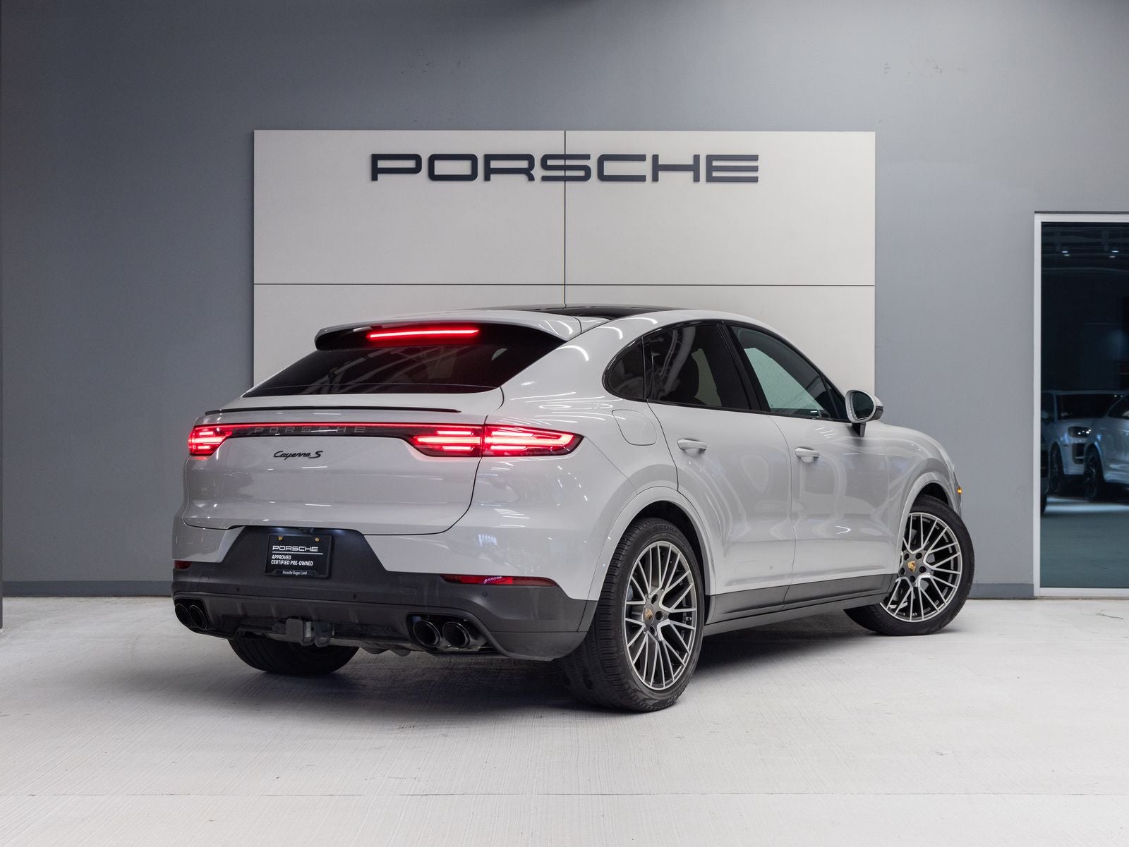 2022 Porsche Cayenne S Coupe Platinum Edition