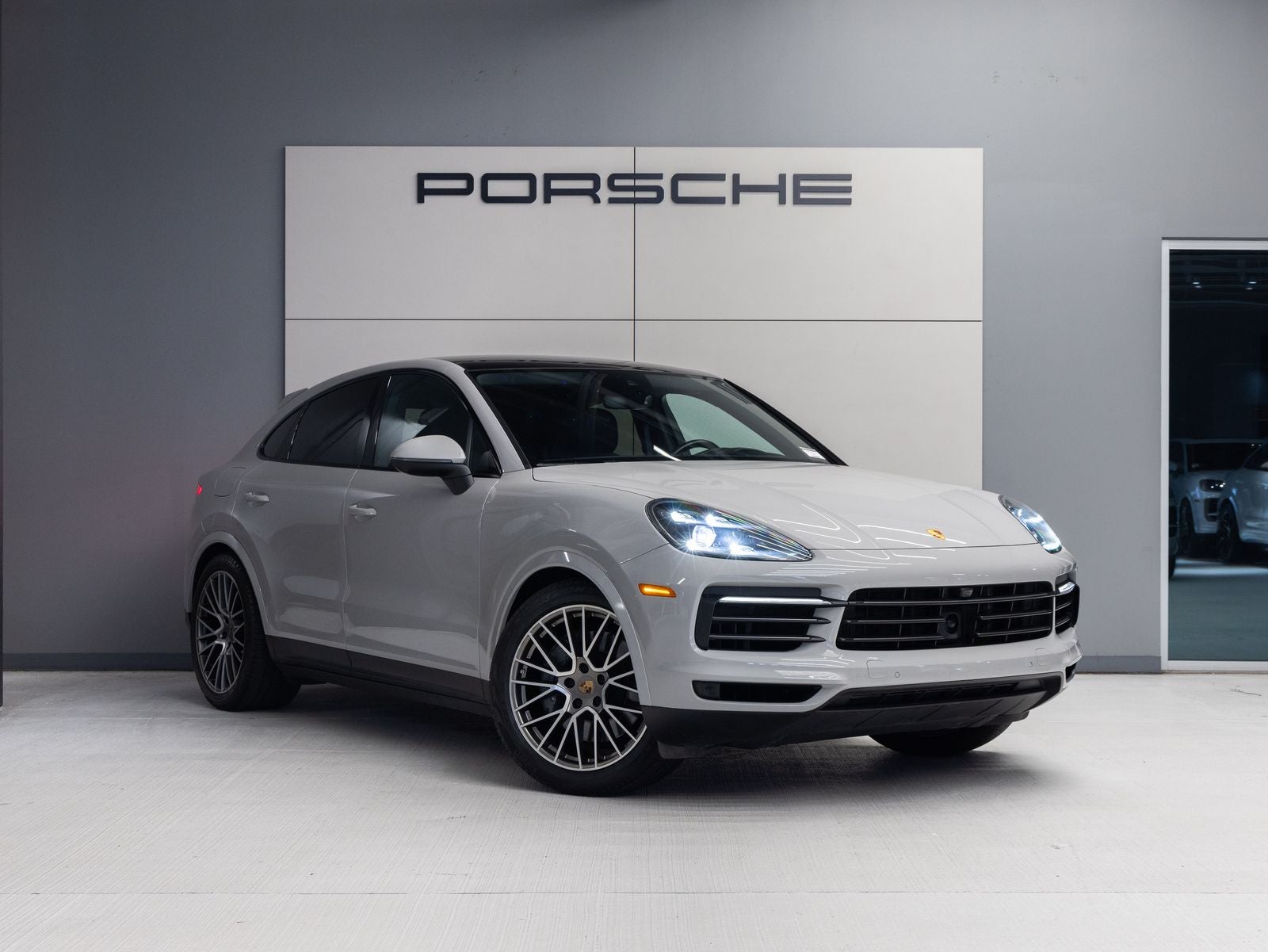 2022 Porsche Cayenne S Coupe Platinum Edition