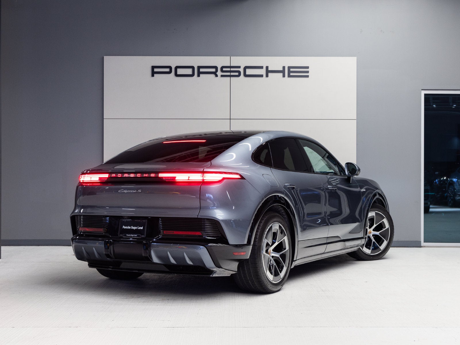 2026 Porsche Cayenne Cayenne S Coupe Electric