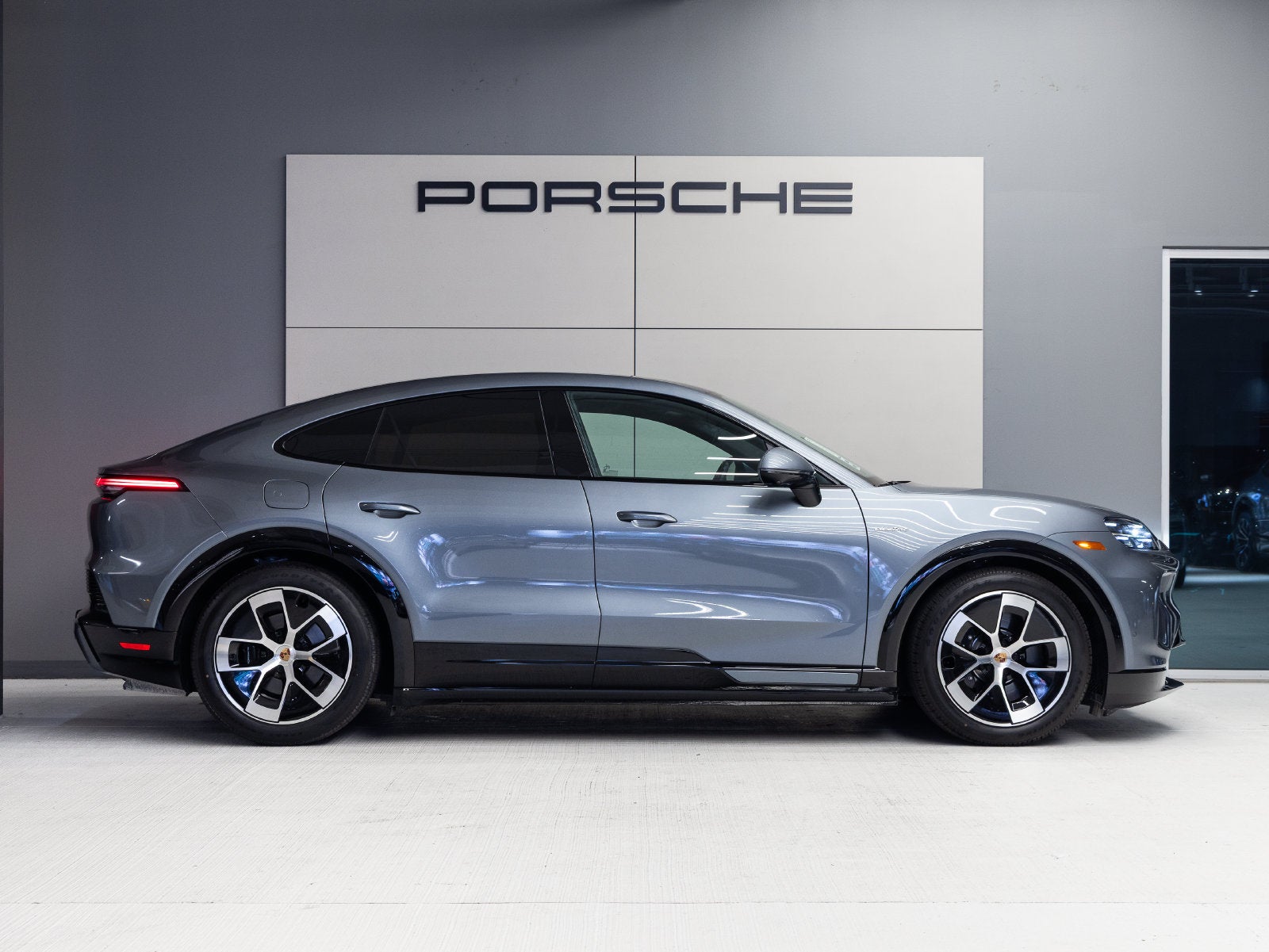 2026 Porsche Cayenne Cayenne S Coupe Electric