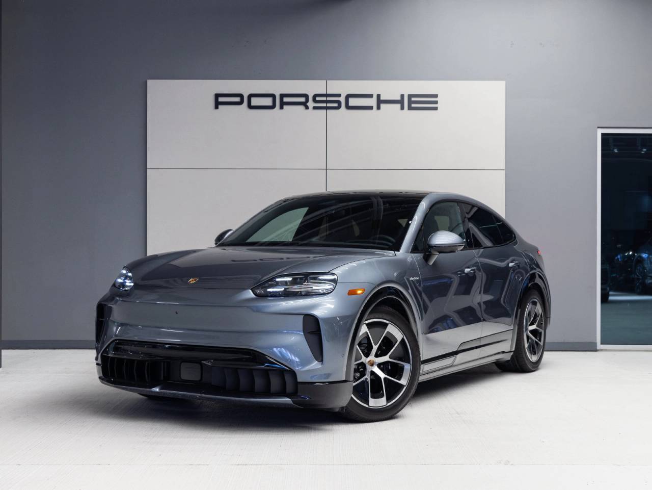 2026 Porsche Cayenne Cayenne S Coupe Electric