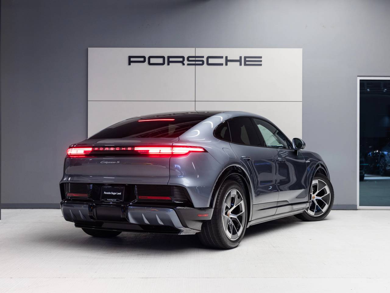 2026 Porsche Cayenne Cayenne S Coupe Electric