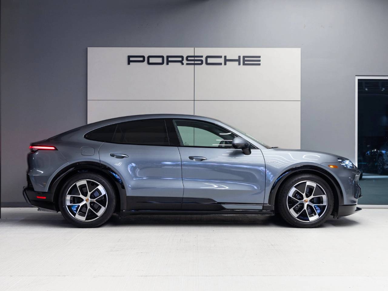 2026 Porsche Cayenne Cayenne S Coupe Electric