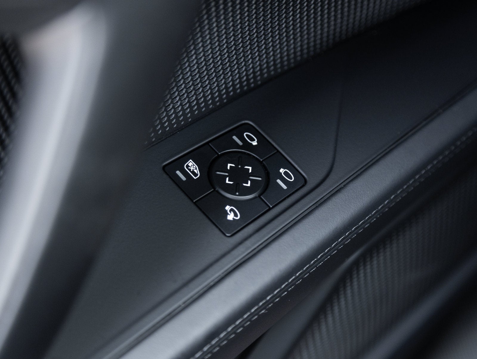 2026 Porsche Cayenne Cayenne S Coupe Electric