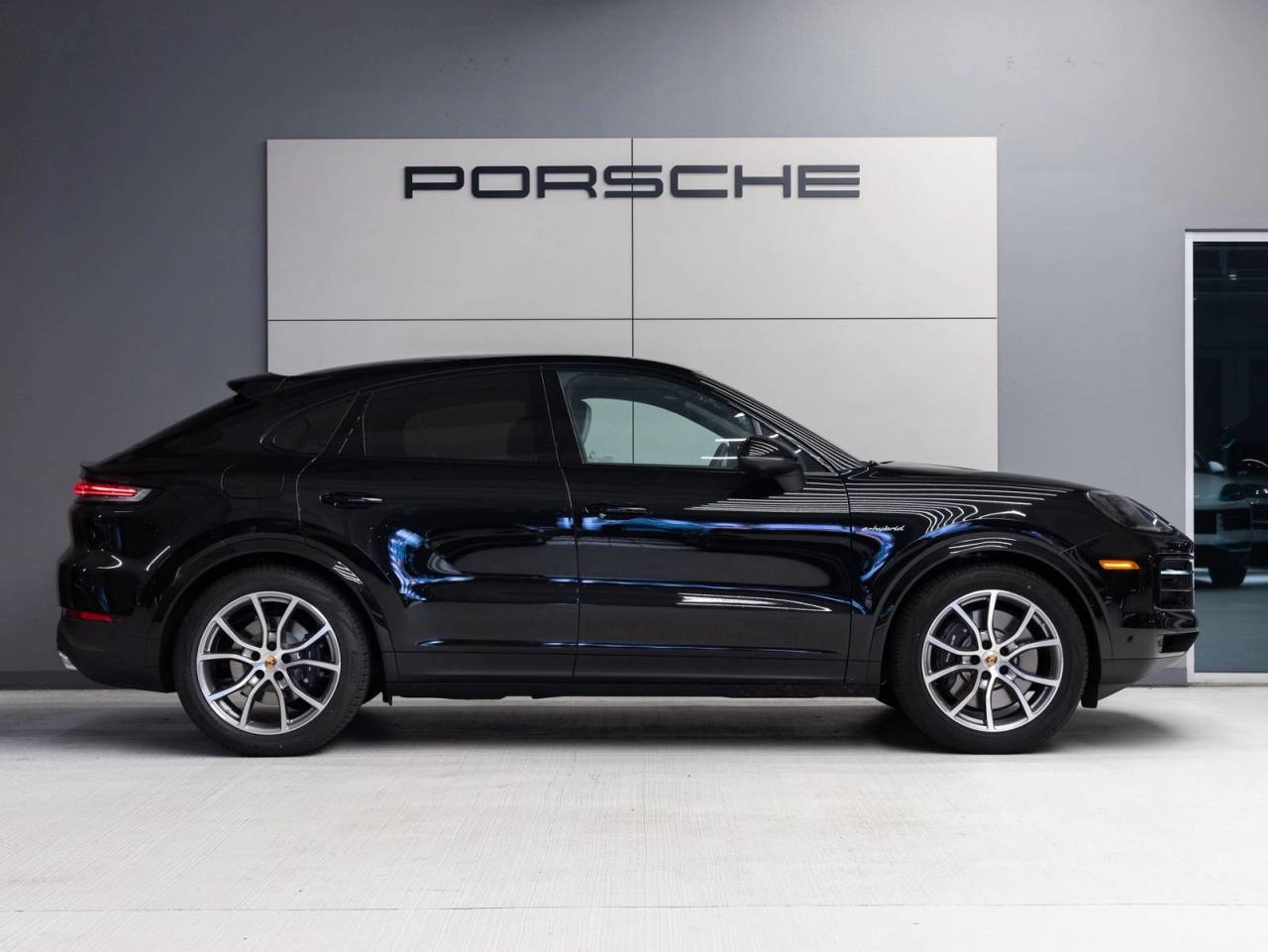 2026 Porsche Cayenne Cayenne E-Hybrid Coupe
