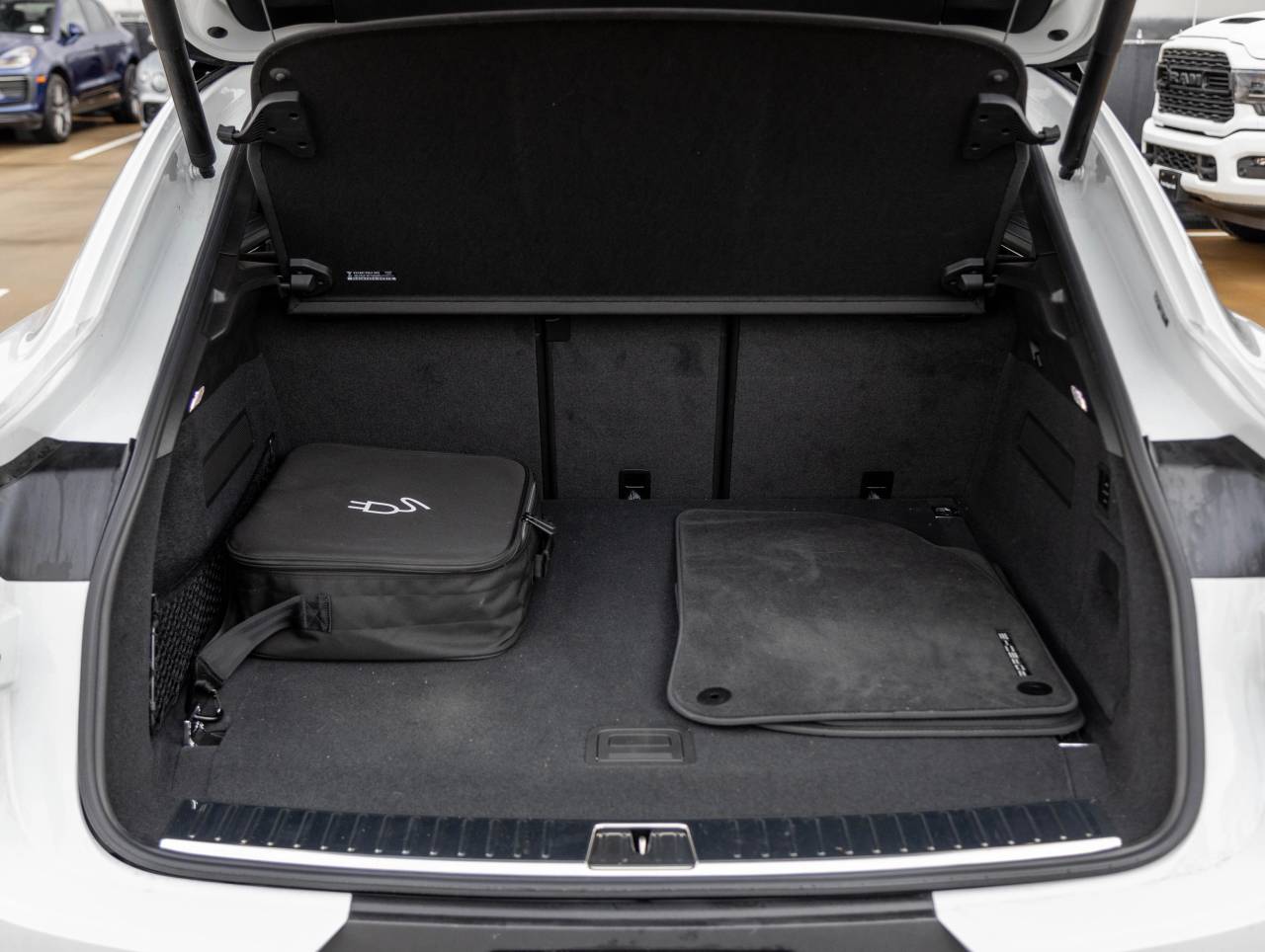 2025 Porsche Cayenne Cayenne E-Hybrid Coupe