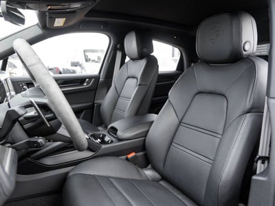 2025 Porsche Cayenne Cayenne E-Hybrid Coupe