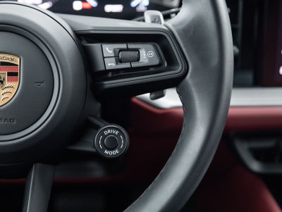 2025 Porsche Cayenne E-Hybrid Coupe