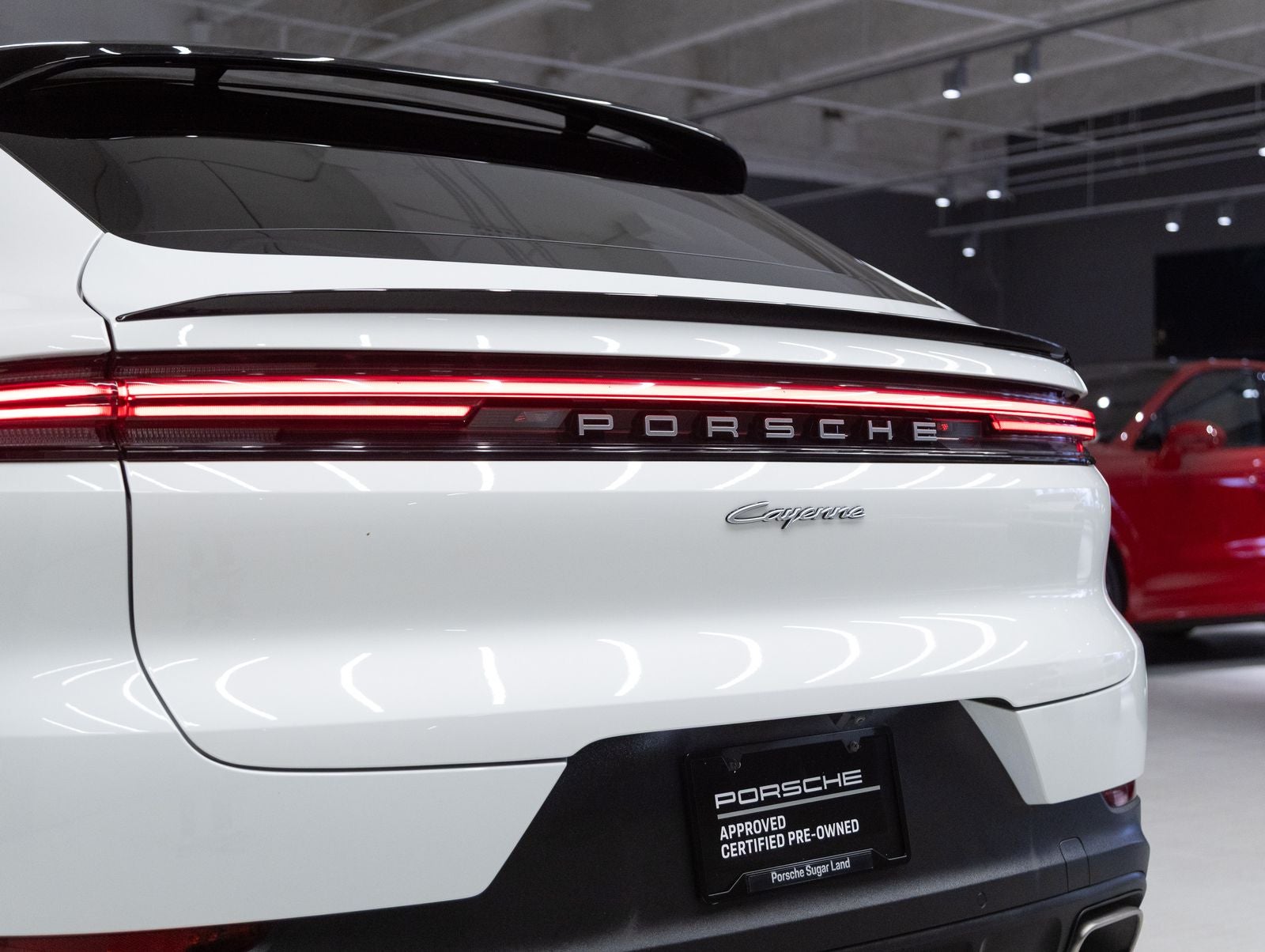 2025 Porsche Cayenne E-Hybrid Coupe
