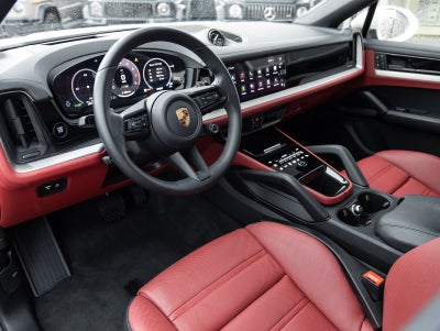 2025 Porsche Cayenne E-Hybrid Coupe