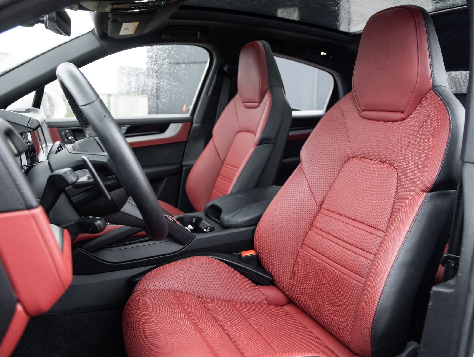 2025 Porsche Cayenne E-Hybrid Coupe