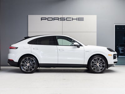 2025 Porsche Cayenne E-Hybrid Coupe