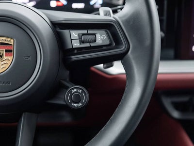 2025 Porsche Cayenne E-Hybrid Coupe