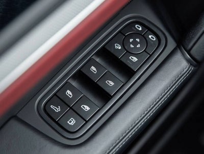 2025 Porsche Cayenne E-Hybrid Coupe