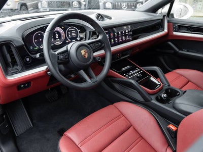 2025 Porsche Cayenne E-Hybrid Coupe