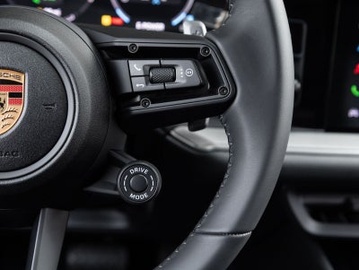 2026 Porsche Cayenne E-Hybrid Coupe