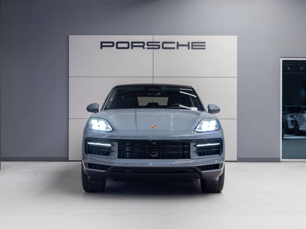 2026 Porsche Cayenne E-Hybrid Coupe
