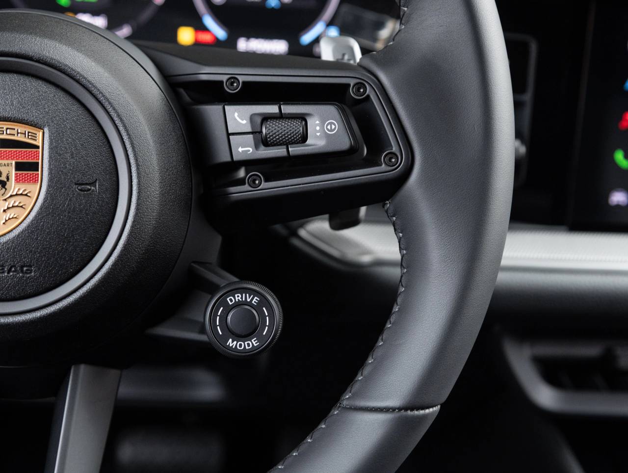 2026 Porsche Cayenne E-Hybrid Coupe