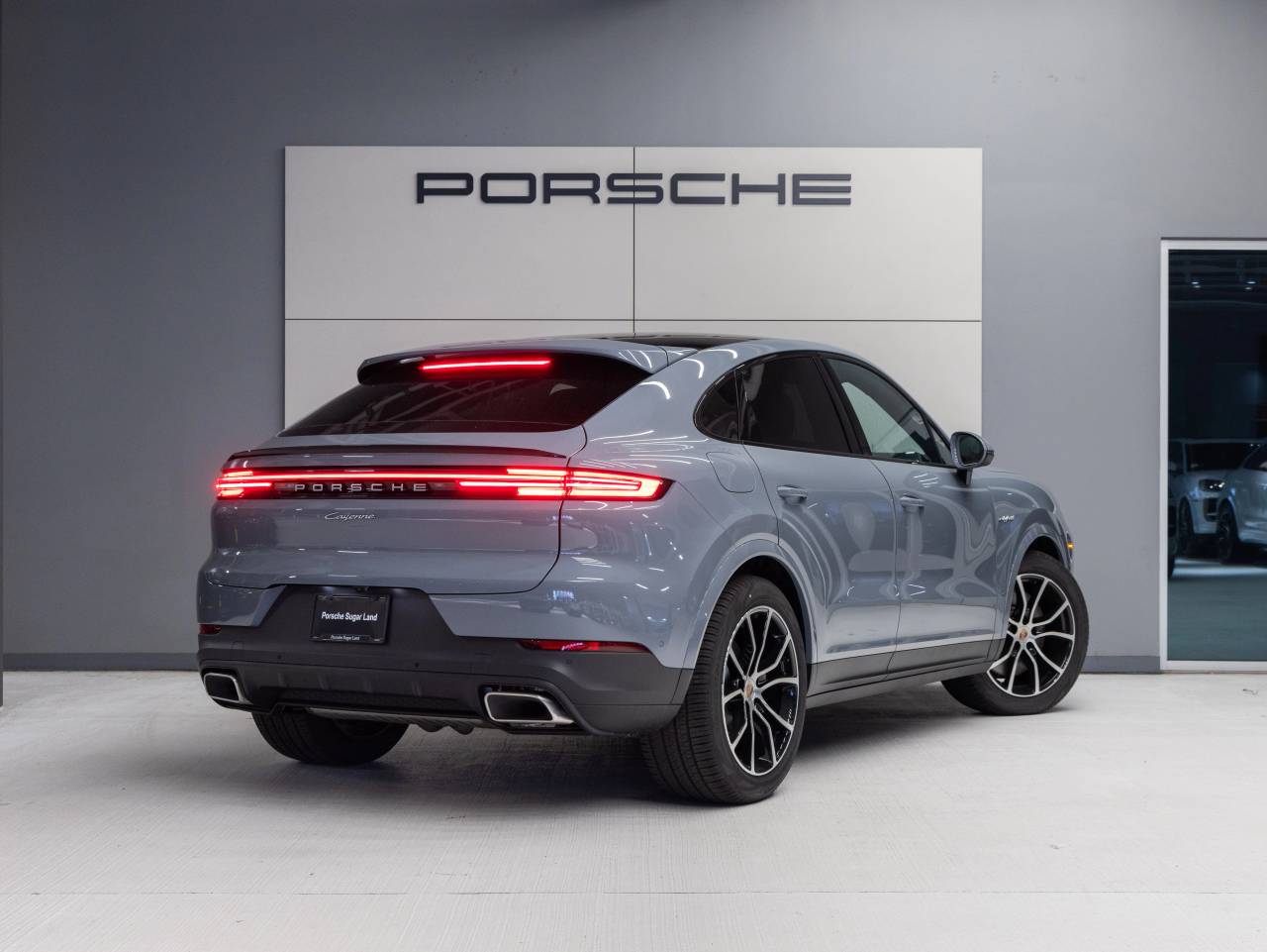 2026 Porsche Cayenne E-Hybrid Coupe