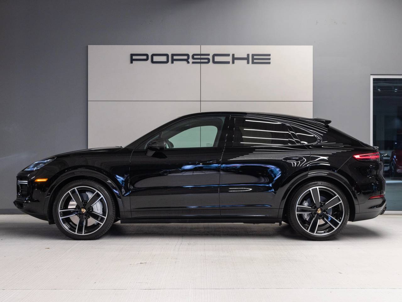 2023 Porsche Cayenne Cayenne Turbo Coupe