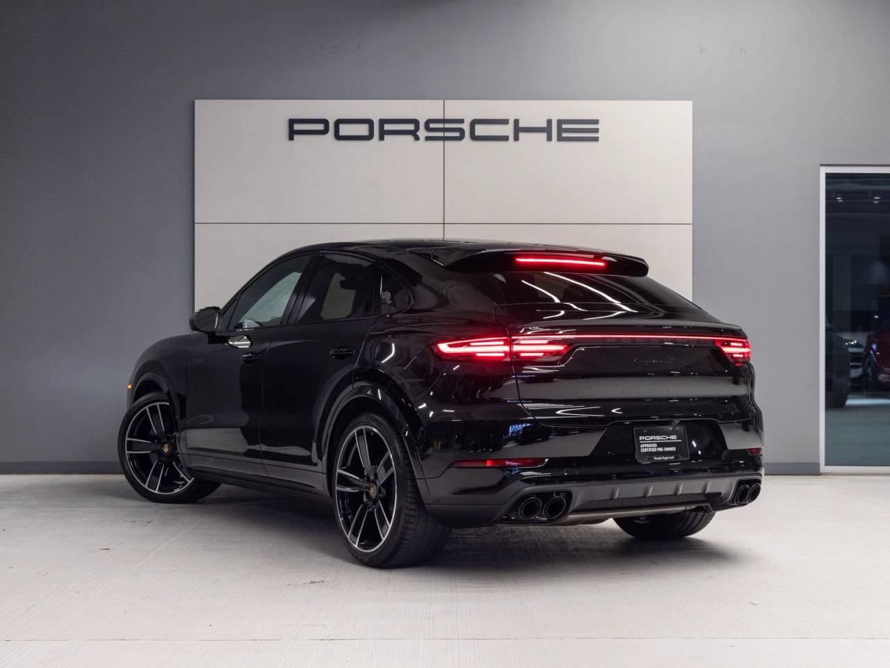 2023 Porsche Cayenne Cayenne Turbo Coupe