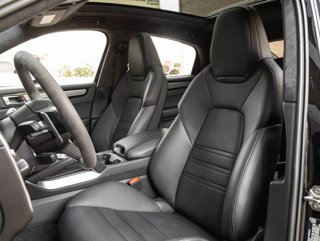 2023 Porsche Cayenne Cayenne Turbo Coupe