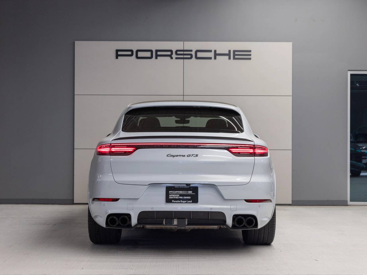 2023 Porsche Cayenne Cayenne GTS Coupe