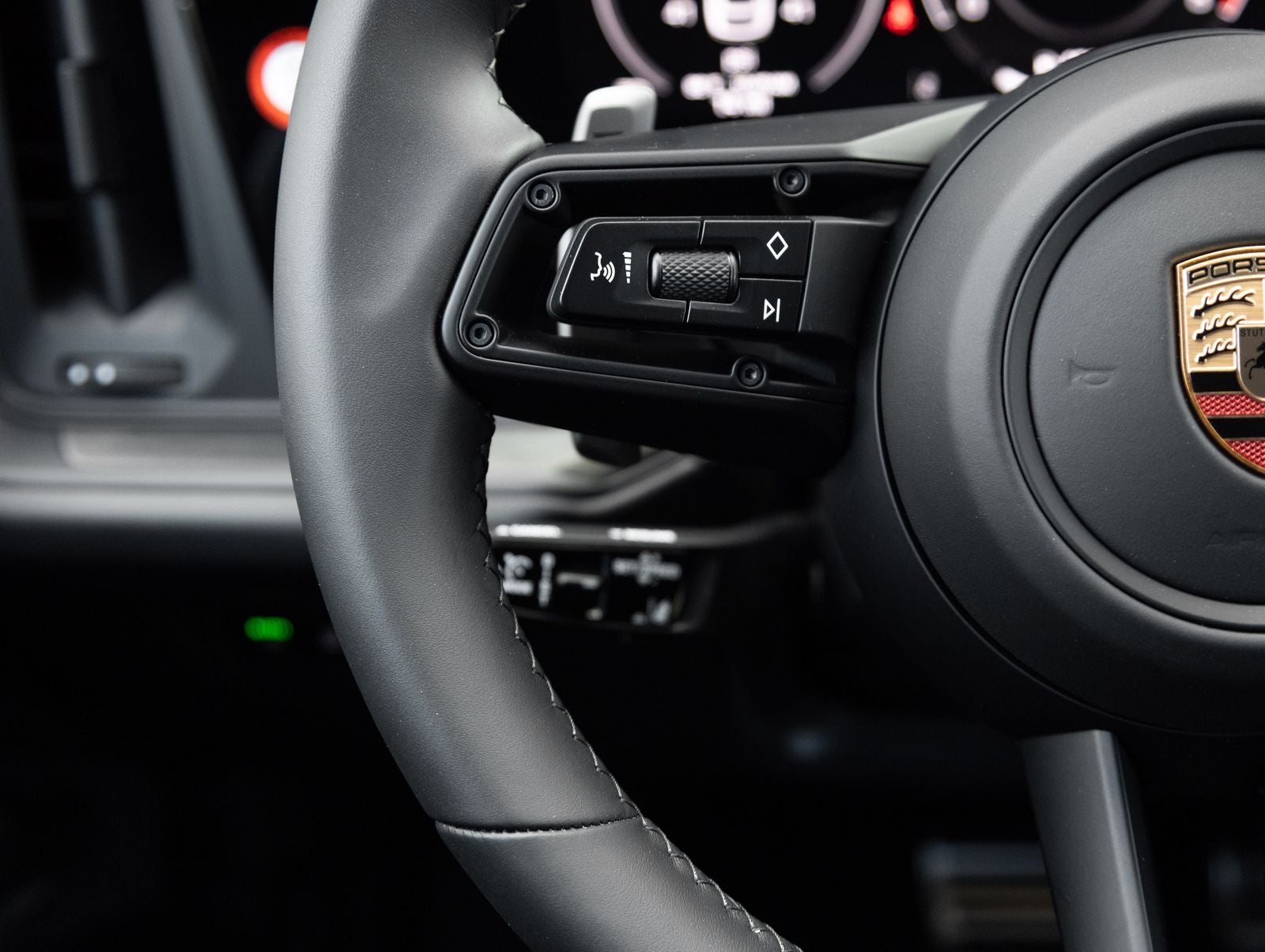 2026 Porsche Cayenne Cayenne GTS Coupe