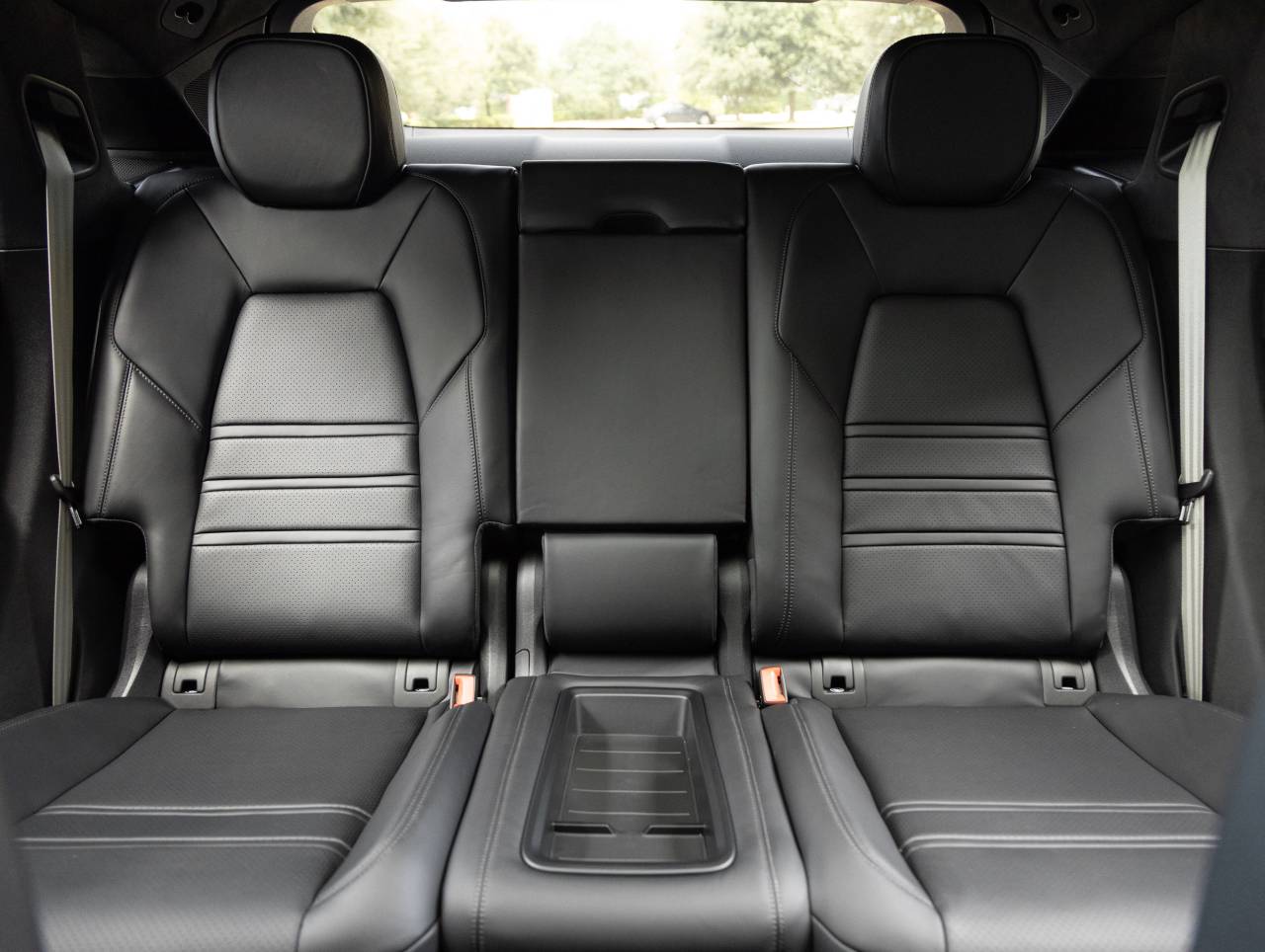 2026 Porsche Cayenne Cayenne GTS Coupe