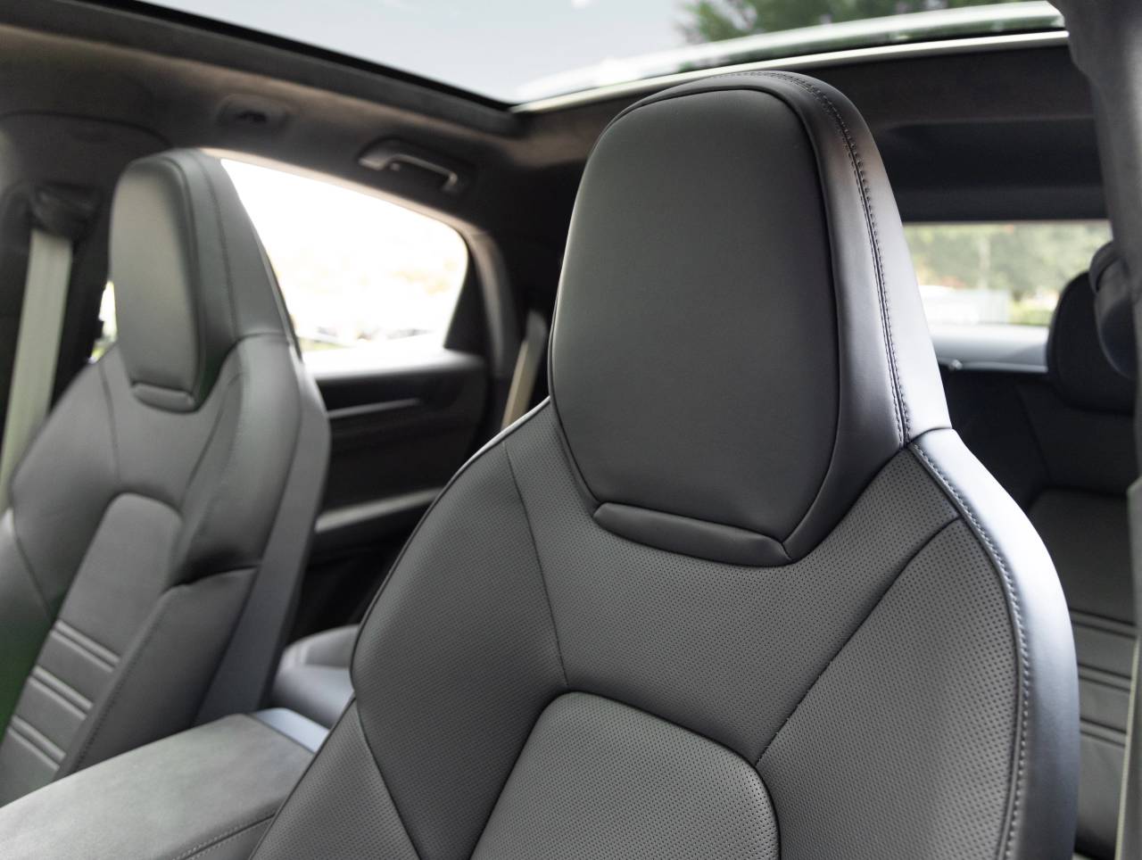 2026 Porsche Cayenne Cayenne GTS Coupe