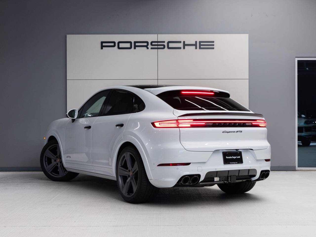 2026 Porsche Cayenne Cayenne GTS Coupe
