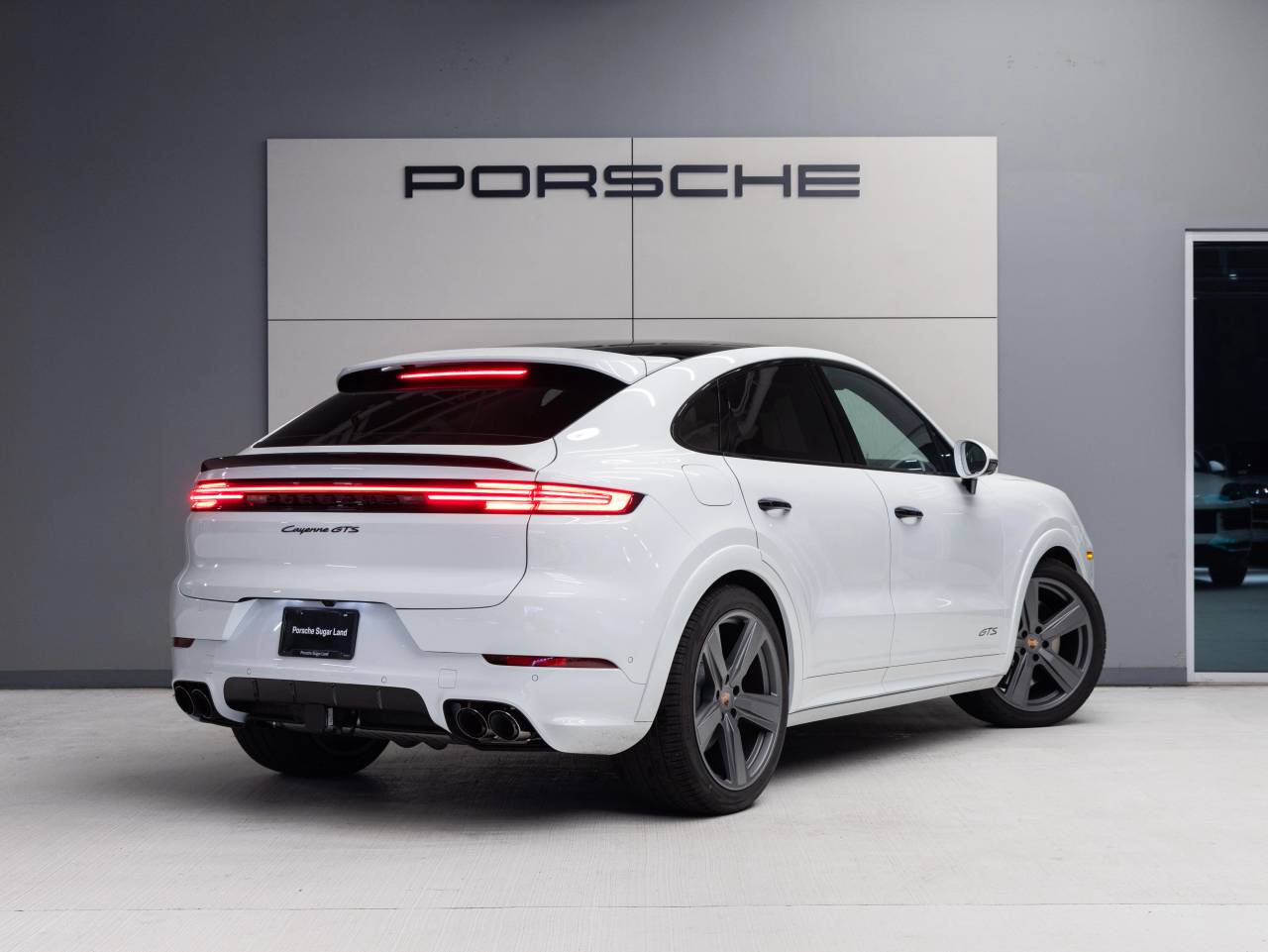 2026 Porsche Cayenne Cayenne GTS Coupe
