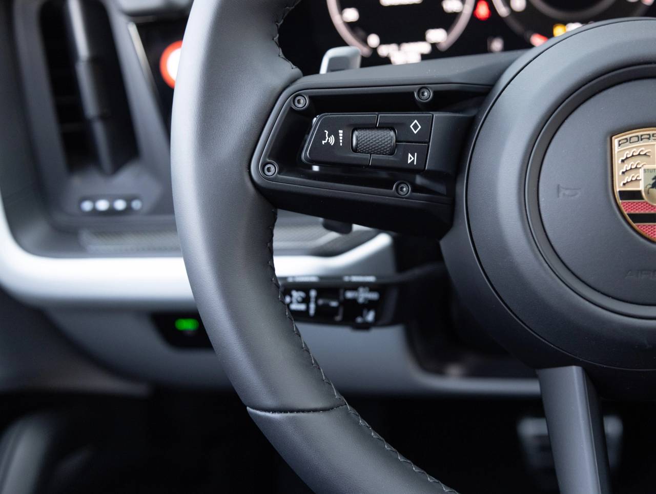 2026 Porsche Cayenne Cayenne GTS Coupe