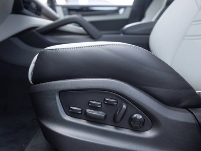 2026 Porsche Cayenne Cayenne GTS Coupe