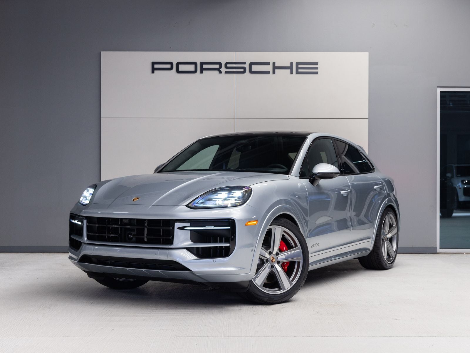 2026 Porsche Cayenne Cayenne GTS Coupe