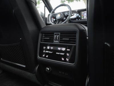 2026 Porsche Cayenne Cayenne GTS Coupe